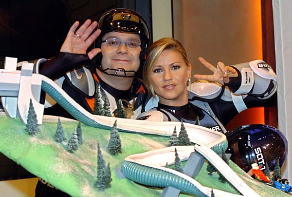 Bechtel wirbt für Raabs Wok-WM 2004 in Innsbruck