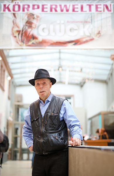 Anatom Gunther von Hagens wird 75