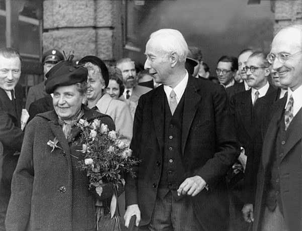 Bundespräsident Theodor Heuss mit Ehefrau Elly