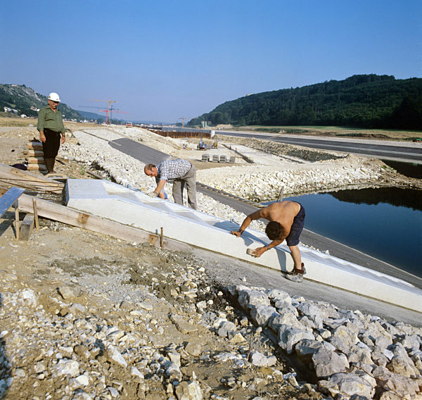 Main-Danube Canal: Kelheim lock