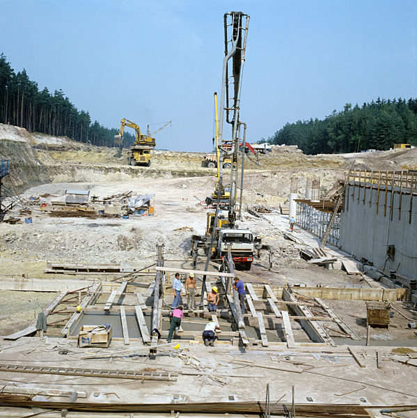 Main-Danube Canal: lock construction in Leerstetten