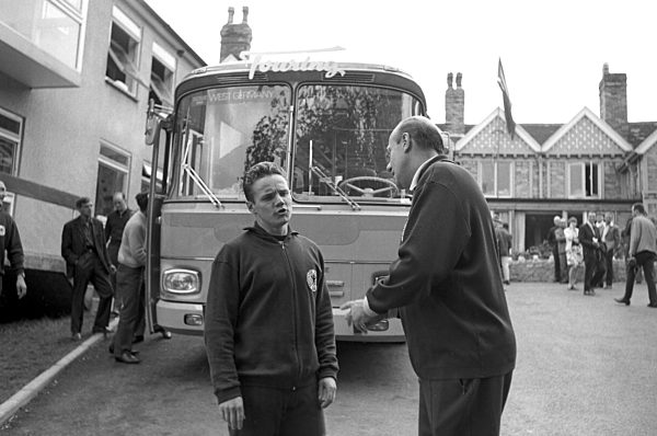 Fußball-WM 1966 - Brülls und Schön