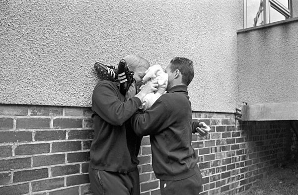 Fußball WM 1966 -  Schnellinger und Brülls