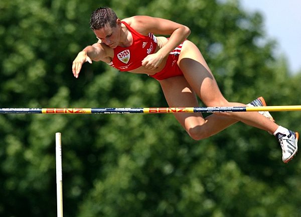 Leichtathletik: Buschbaum gewinnt Stabhochsprung
