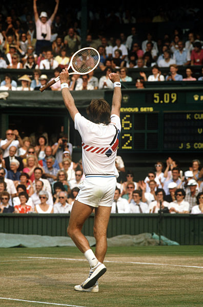 Tennis: Boris Becker wins Wimbledon  1985