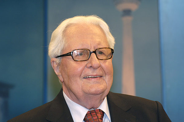 Der SPD-Politiker Hans-Jochen Vogel, SPD-Parteivorsitzender von 1987-1991...