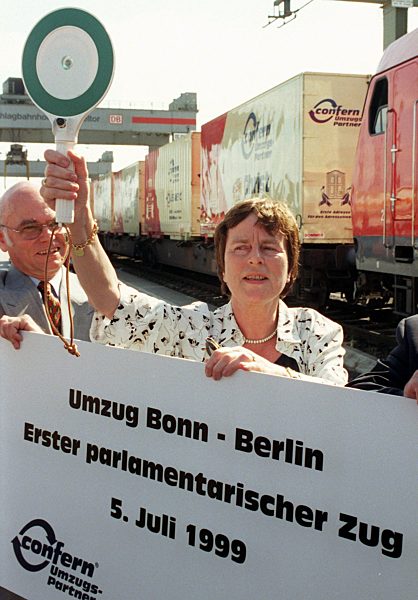 Grünes Licht für ersten Container des Bundestags-Umzugs