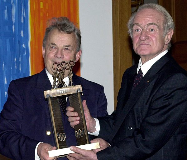 Sportpolitik: IOC Auszeichnung für Johannes Rau