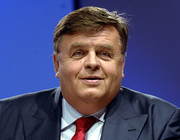 Aufsichtsrat Helmut Thoma auf der Hauptversammlung der mobilcom AG am...