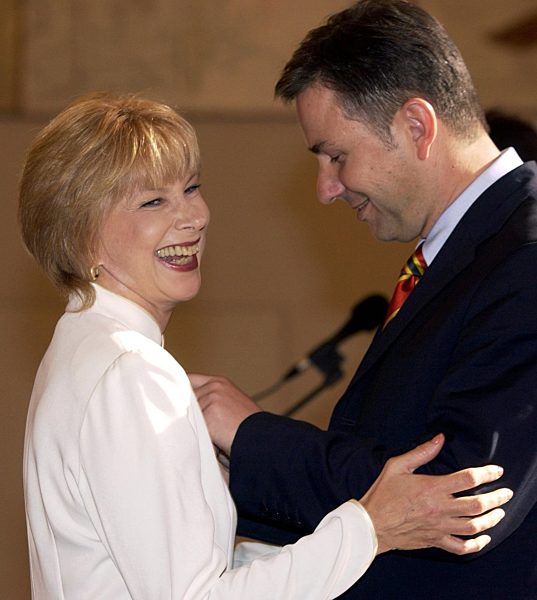 Bundesverdienstkreuz für Ursela Monn