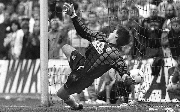 DFB-Pokal 1995/96 - SV Sandhausen - VfB Stuttgart