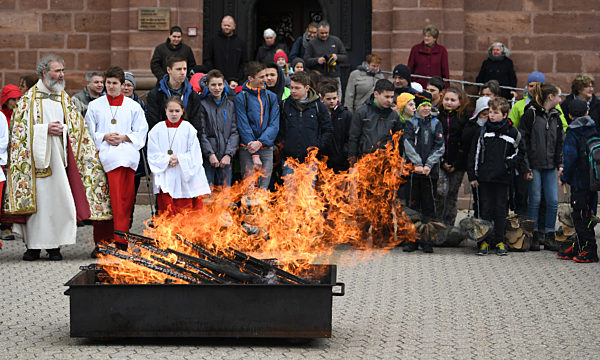 Osterschwämme in St. Peter
