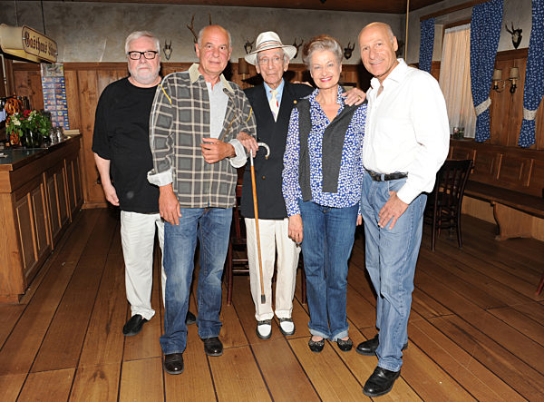 EXCLUSIVE: Lukas Ammann trifft "Die Fallers"