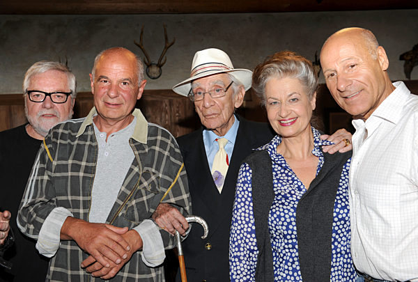 EXCLUSIVE: Lukas Ammann trifft "Die Fallers"