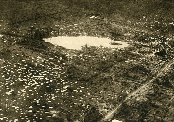 erster weltkrieg;granattrichter;zonnebeke