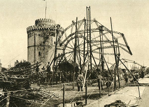 world war i;thessaloniki;German zeppelin