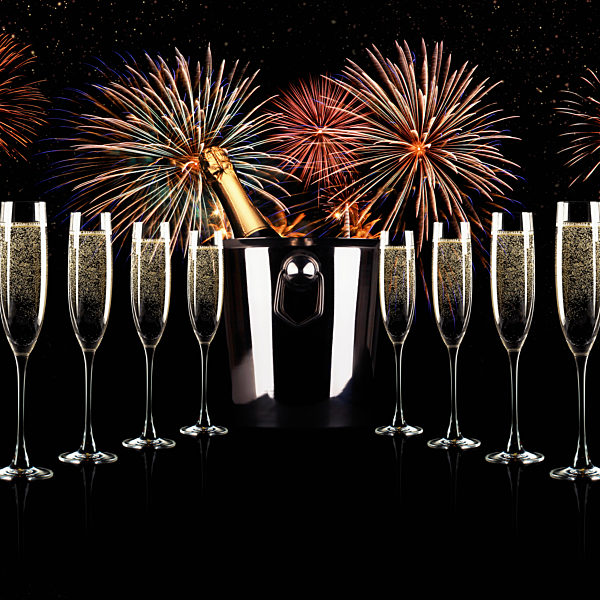 sekt;silvester;feuerwerk;sektkühler