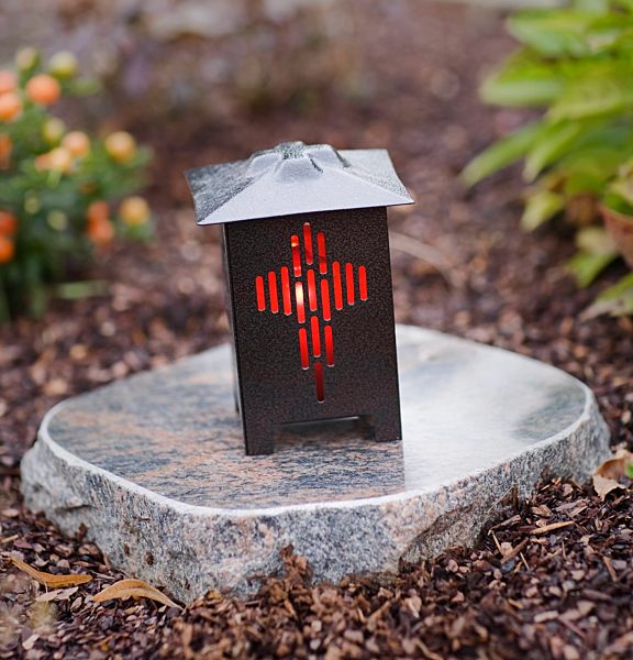 gedenken, grablicht, grabschmuck