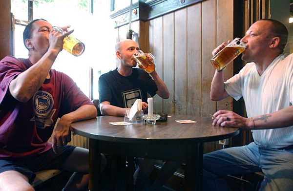 Berlins Eckkneipen in Not