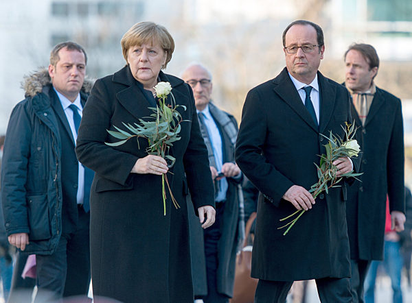 Merkel und Holland besuchen Breitscheidplatz