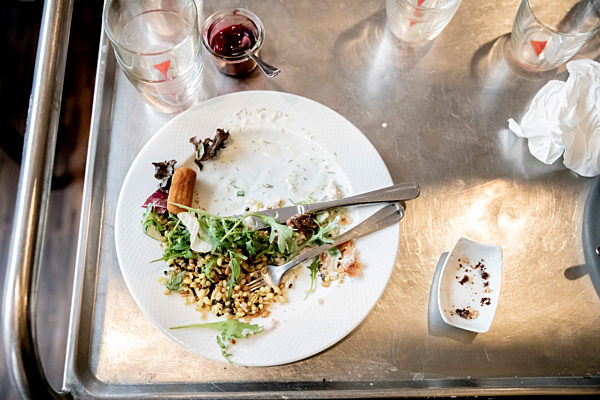 dpa-Story - Lebensmittelverschwendung