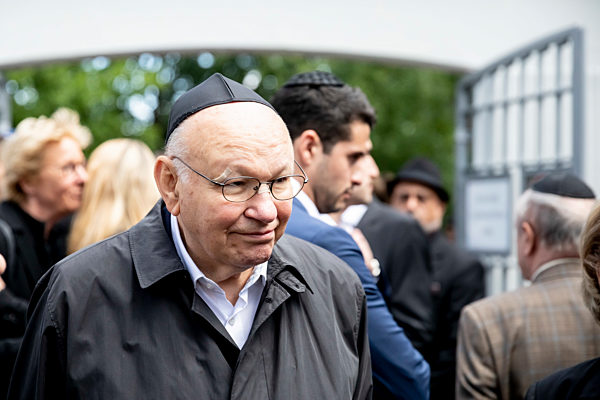 Filmproduzent Artur Brauner wird beigesetzt