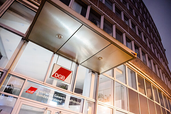 Jahres-Pressekonferenz Deutscher Gewerkschaftsbund