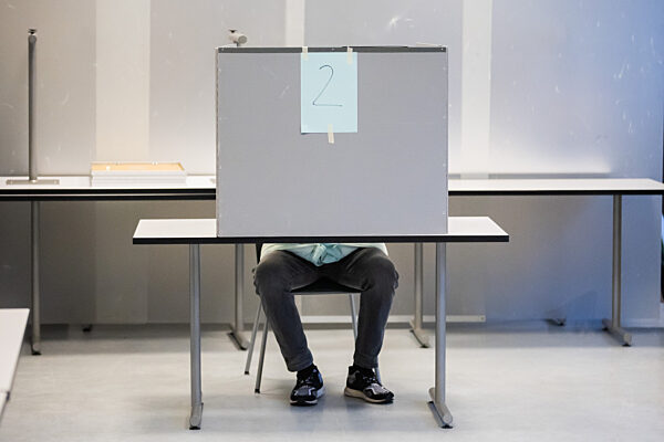 Teilwiederholung der Bundestagswahl in Berlin