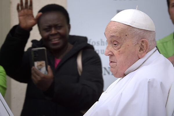 Pope Francis Urbi et Orbi of the Easter mass
