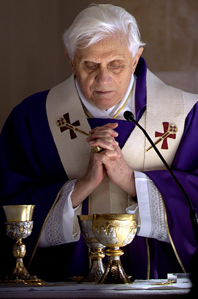 April 16 Emeritus Pope Benedict XVI will be his birthday he celebrates 90 years.
