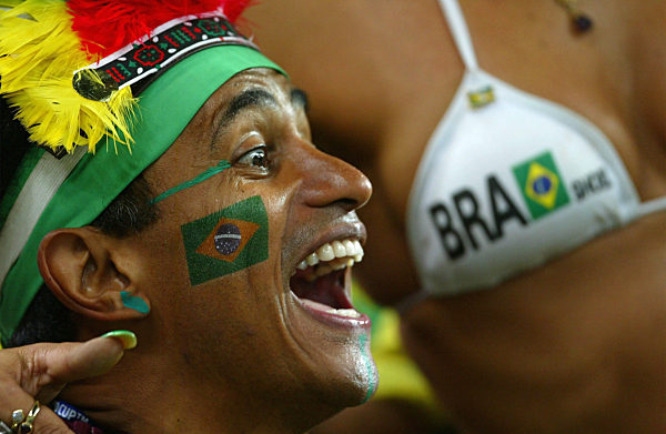 FUSSBALL Weltmeisterschaft Fans Zuschauer Brasilien Feature Brasilien vs. Tuerkei Halbfinale