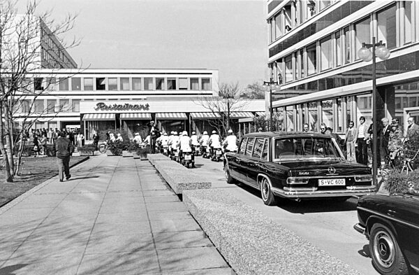Präsident Anwar El-Sadat in Deutschland 1976