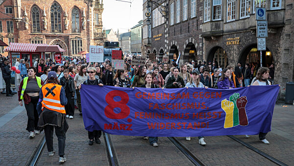 Demonstrationen zum Frauentag - Bremen