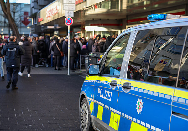 Nach dem Einbruch in den Tresorraum einer Bank
