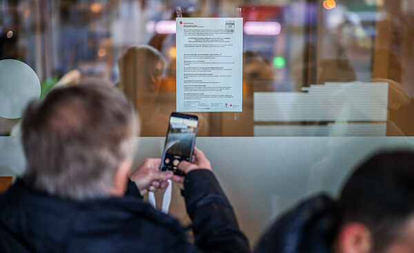 Nach dem Einbruch in den Tresorraum einer Bank