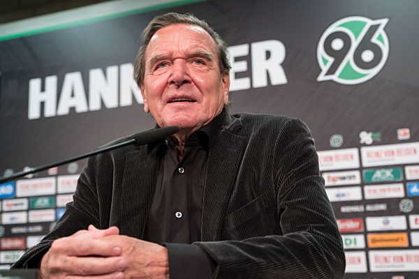 Hannover 96 Aufsichtsrat Schröder