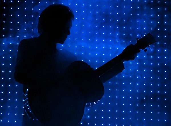 Cliff Richard - erstes Deutschland-Konzert auf der Welttournee