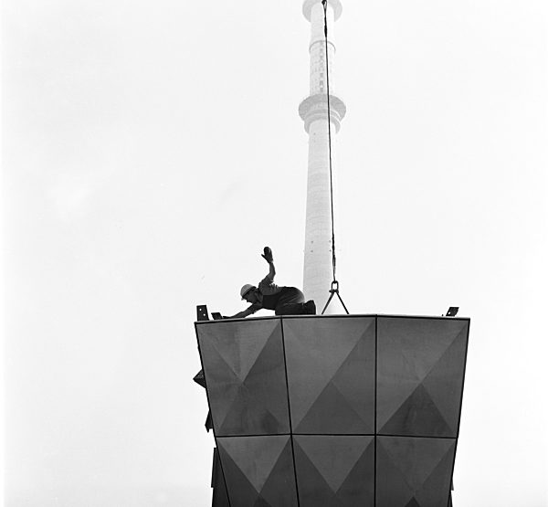 GDR - Construction works at Alexander square