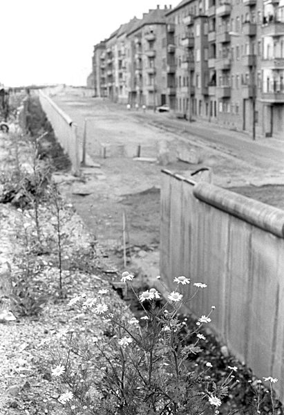 GDR - Berlin Wall