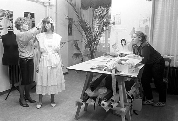 DDR - Altberliner Modesalon 1988