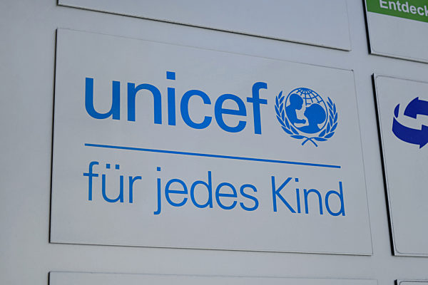 Schild unicef