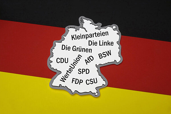 Deutschlandumriss mit Parteinamen
