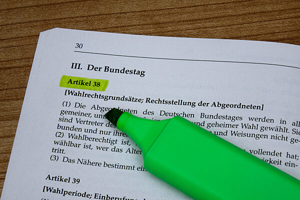 Artikel 38 des Grundgesetzes