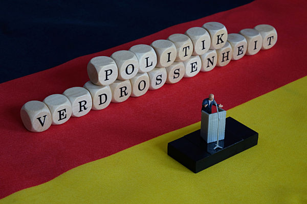 ILLUSTRATION - Politikverdrossenheit