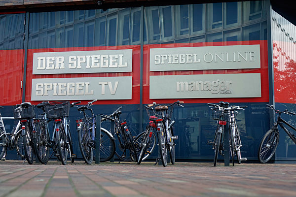 Publikationen des Spiegel-Verlages in Hamburg