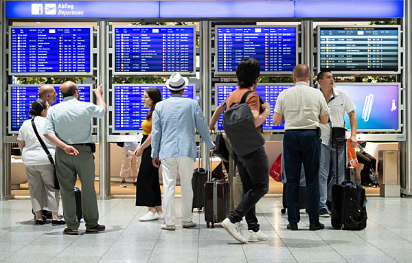 Sommerferien in Hessen - Flughafen Frankfurt