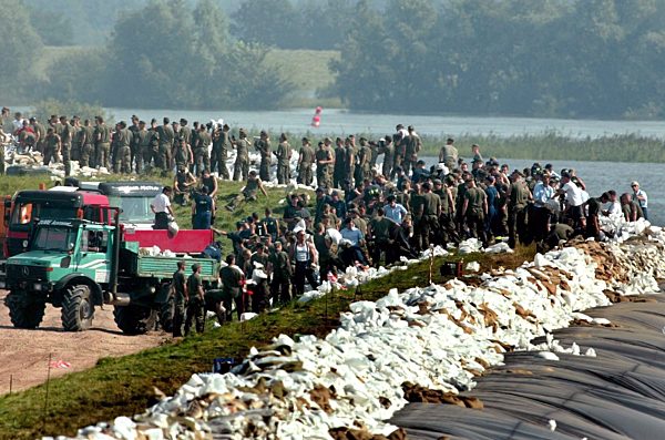 Hochwasser: Lauenburg bangt um den Deich