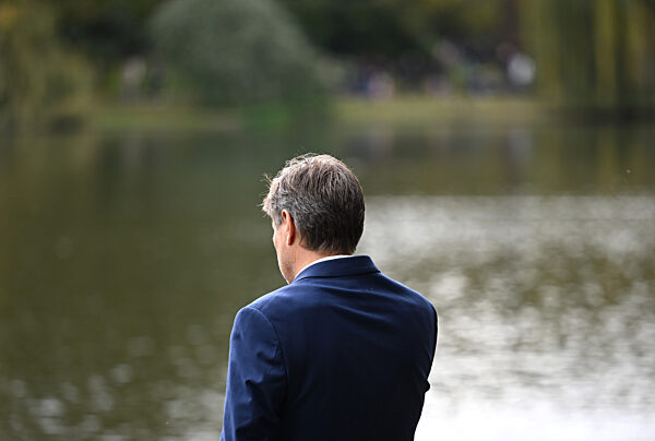 Bundeswirtschaftsminister Habeck in Großbritannien