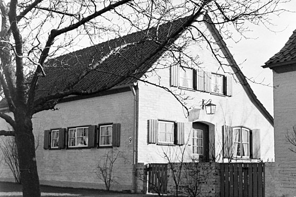 Beim Bau der Reichsausstellung "Schaffendes Volk" in Düsseldorf Schlageterstadt; Deutschland 1930er Jahre. Planning; conceptioning and building the Reichsausstellung "Schaffendes Volk" exhibition; at Duesseldorf Schlagerterstadt; Germany 1930s.