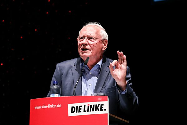 Oskar Lafontaine Rede bei der Veranstaltung 10 Jahre Die Linke